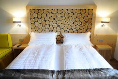 Camera La mela della discordia