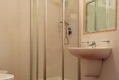 Appartamento trilocale con balcone_5p_bagno