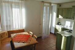 Appartamento trilocale con balcone_5p_zona giorno