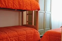 Appartamento trilocale con balcone_5p_camera tripl