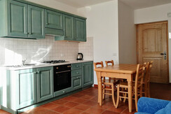 Appartamento trilocale con balcone_5p_zona giorno3