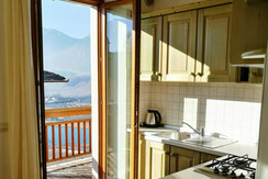 Appartamento trilocale con balcone_4p_zona giorno6