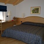  foto van ROOM 3 BEDS