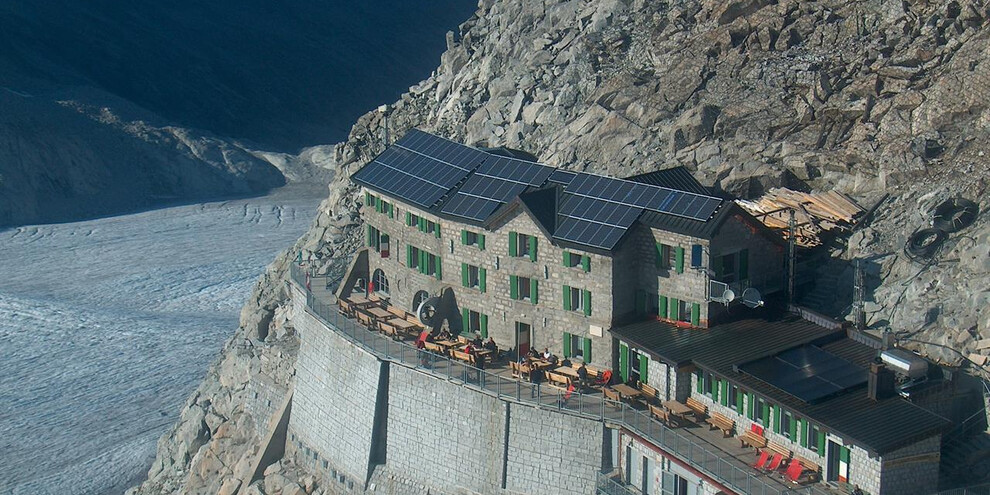 Chata Caduti dell‘Adamello