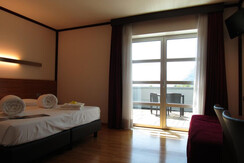 Camera doppia Panoramic mobilità facilitata (2) Camera doppia Panoramic mobilità facilitata (2)