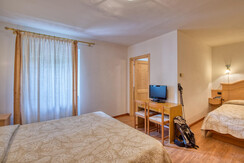 Stanza tripla o quadrupla