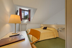 Alaska - A - 7 Alaska - A - 7