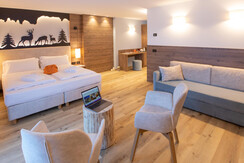 Paradisia2 Paradisia2