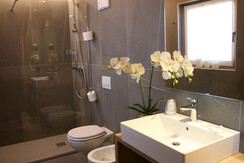 FAMILY BAGNO 1 (2) FAMILY BAGNO 1 (2)