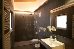 FAMILY BAGNO 2 (2) FAMILY BAGNO 2 (2)