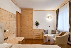 Alpen Hotel Panorama - Room BioCirmolo Alpen Hotel Panorama - Room BioCirmolo