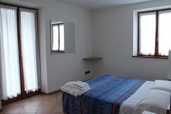 Stanza appartamento trilocale