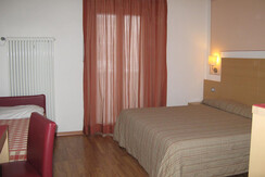 CAMERA NR 104 (2) CAMERA NR 104 (2)