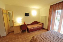 Camera a 4 letti Camera a 4 letti