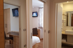 Suite Paganella da ingresso Suite Paganella da ingresso