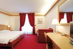 Comfort room_Alphotel Taller, Folgarida Comfort room_Alphotel Taller, Folgarida