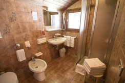 Bagno_qaudrupla Sassolungo Bagno_qaudrupla Sassolungo