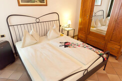 102 - Camera da letto matrimoniale 102 - Camera da letto matrimoniale