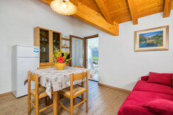 appartamento_giglio_residenza_casa_pineta_lago_di_