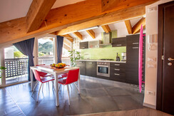 Soggiorno Rosso Ciliegia 7 Soggiorno Rosso Ciliegia 7