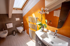 Bagno Rosso Ciliegio 3 Bagno Rosso Ciliegio 3