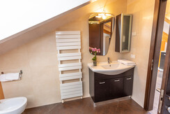 Bagno Rosso Ciliegia 4 Bagno Rosso Ciliegia 4