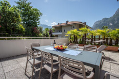 Esterno Giallo Limone 2 Esterno Giallo Limone 2