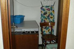 Stanza con lavatrice Stanza con lavatrice