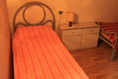 Cameretta un letto singolo Cameretta un letto singolo