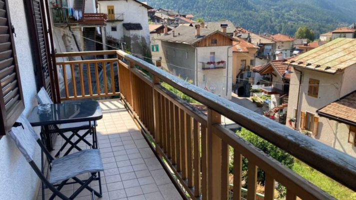 Balcony overlooking the Valley