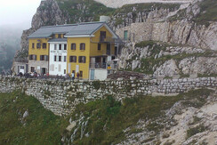 Pasubio_rifugio_papa_estate Pasubio_rifugio_papa_estate