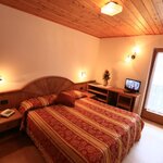 Foto von Doppelzimmer