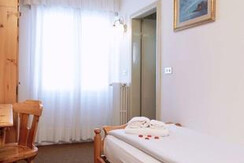 Single Room Single Room