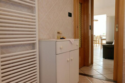 1497C7BE-629D-4B48-B34B-BAECB0947146_1_105_c