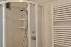 36AF730C-EA52-4DFD-8457-CA2FE69EF18C_1_105_c