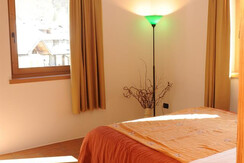 MOLTO LUMINOSA MOLTO LUMINOSA