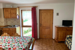 e4563d2b-73a8-40ea-8c0e-d966f5f4b893