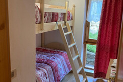 f5ab5ef1-7c92-4571-94d1-9f49a7326560