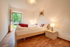 cameramatrimoniale-pianoterra-mas dei toti-chalet-