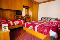 camera tripla classic_2 camera tripla classic_2