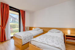 DSC_1785_6_7_8_Interior MIRKO