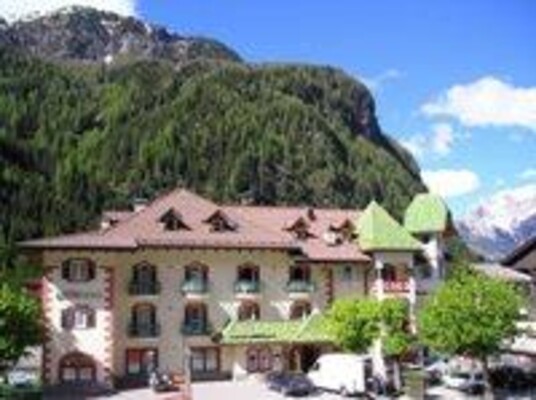 Hotel Bernard - Canazei - Val di Fassa