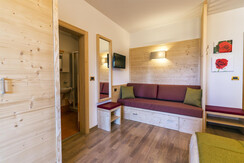 Rosen Angolo Rosen Angolo