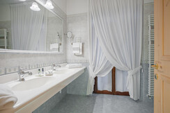 Bagno Suite Zaffiro (3)
