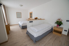 Camera Quadrupla Camera Quadrupla