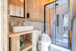 Glamping Safari Tent Deluxe 3