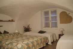 Carli Rossella - camera /2 Carli Rossella - camera /2