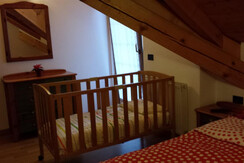 camera matrimoniale con lettino bimbi camera matrimoniale con lettino bimbi