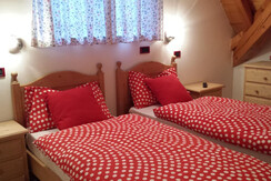 camera con 2\3 letti singoli camera con 2\3 letti singoli