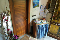 INGRESSO CON MOBILE LAVATRICE INGRESSO CON MOBILE LAVATRICE